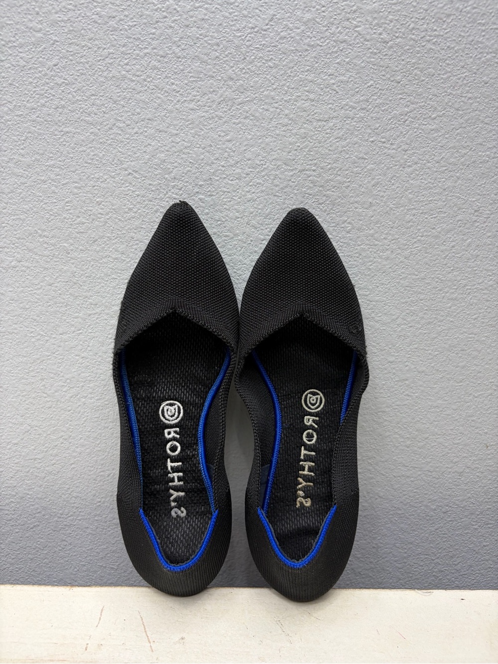 Rothy’s Black Pointed Toe Flats Size 8 - Picture 6 of 8